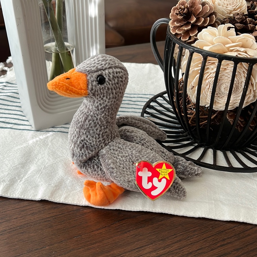 TY Beanie Baby Honks the Goose